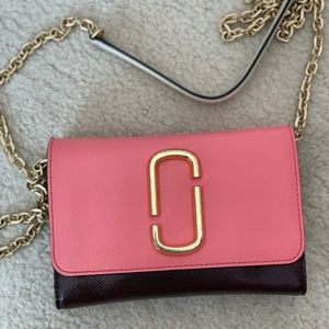 MARC JACOBS Leather Chain Wallet